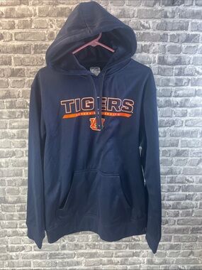 Auburn Tigers
Pro Edge Navy Crewneck Hoodie with Orange Tigers Logo‎